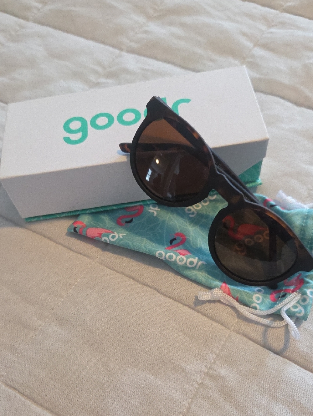 Goodr Women's Round Tortoiseshell Sunglasses - Brown Lenses NEW